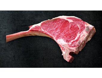 TOMAHAWK STEAK