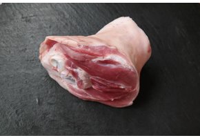 HAXE VOM SCHINKEN GROß GEPÖKELT