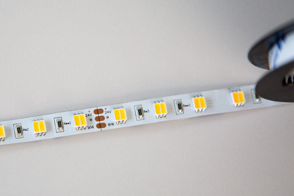 Loxone Bande LED Tunable Blanc IP68 (étanche) Smart Home Loxone