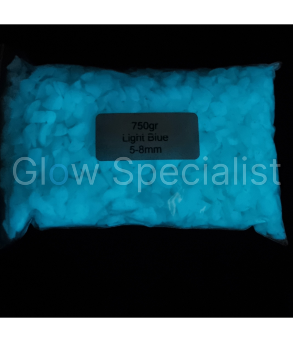 - Glow Specialist GLOW IN THE DARK - GLASS STONES - LIGHT BLUE - 5-8 MM