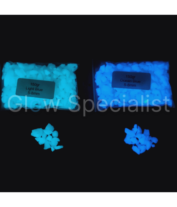 - Glow Specialist GLOW IN THE DARK - GLASS STONES - LIGHT BLUE - 5-8 MM