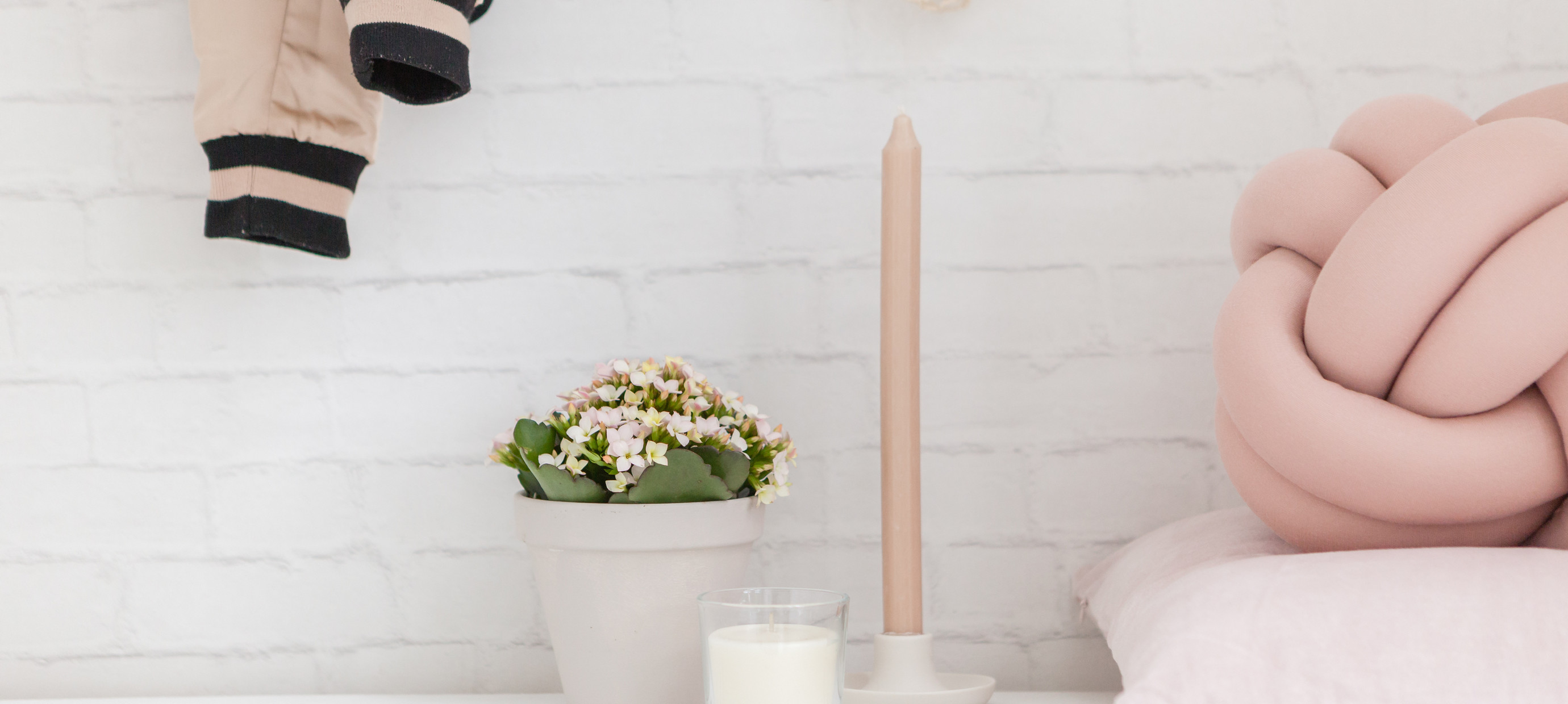 Geef je interieur een frisse voorjaarslook met verse bloemen en planten 
