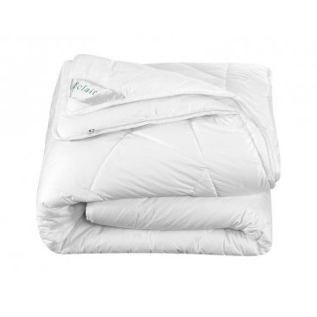 Vriendelijk geprijsd 4-seizoenen synthetisch dekbed