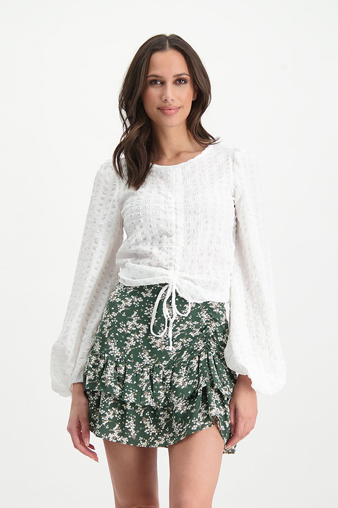 Lofty Manner White Top Gracie