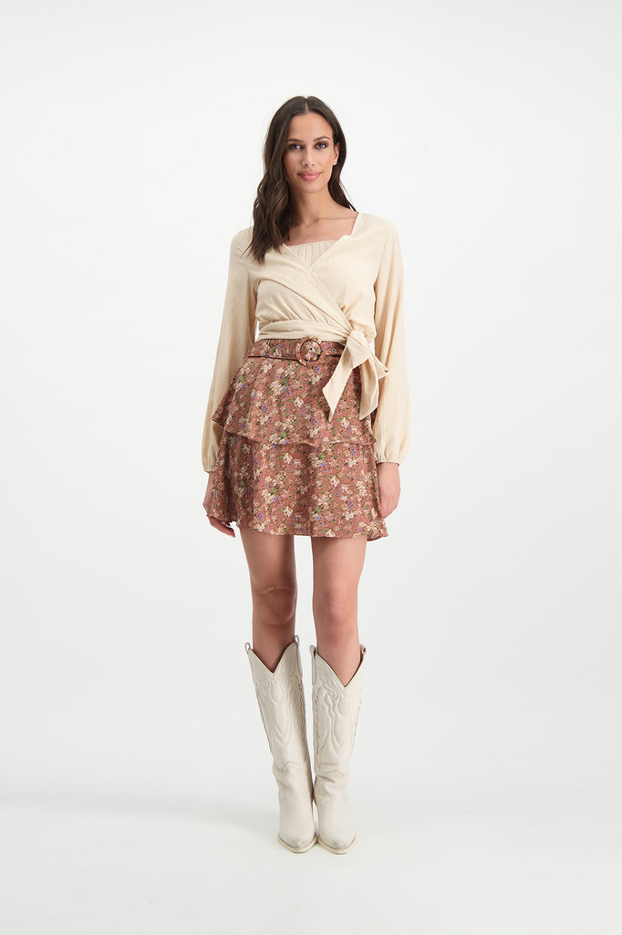 Lofty Manner Beige top Lauren