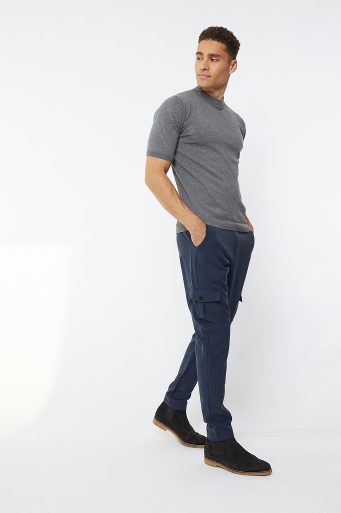 Lofty Manner Gray Top Jayson