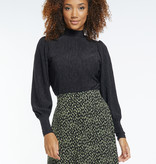Lofty Manner Black Top Loulou