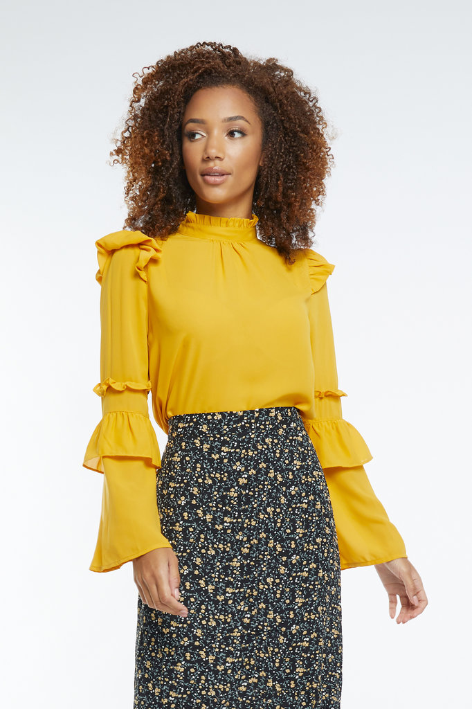 Lofty Manner Mustard Yellow Top Lily