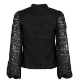 Lofty Manner Black Top Rose