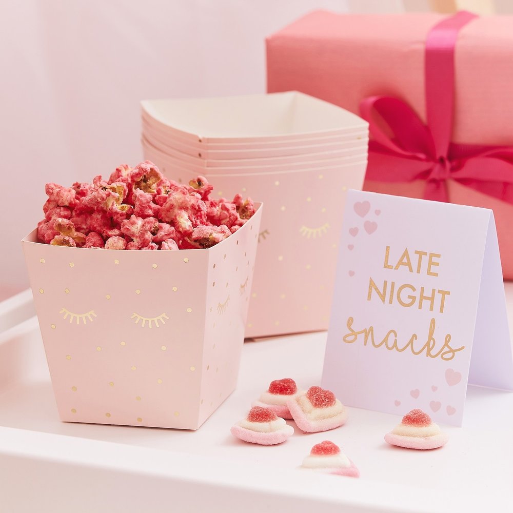 Pamper Party Bakjes en 'Late Night Snacks' Kaartje - Set van 9 - Spa- en slaapfeestje