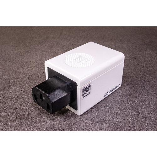 iFi audio DC Blocker - Outlet Store iFi audio DC Blocker - Outlet Store