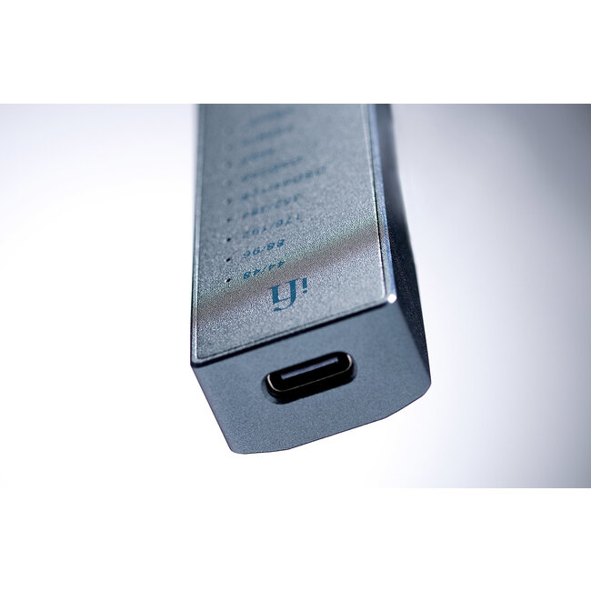 iFi Audio GO bar DAC USB portátil e amplificador de auscultadores