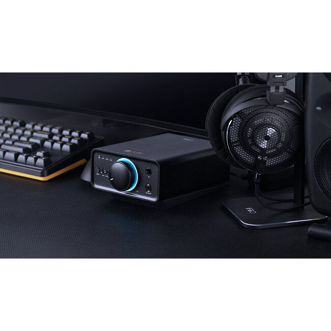 FiiO K7 balanced desktop DAC and headphone amplifier