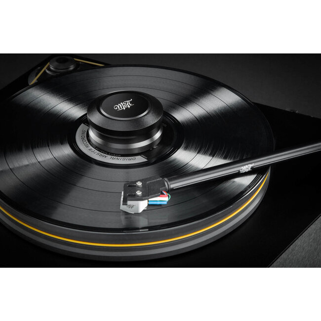 Super Heavyweight Champion