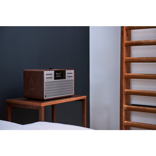 Revo SuperCD (Walnut/Black)