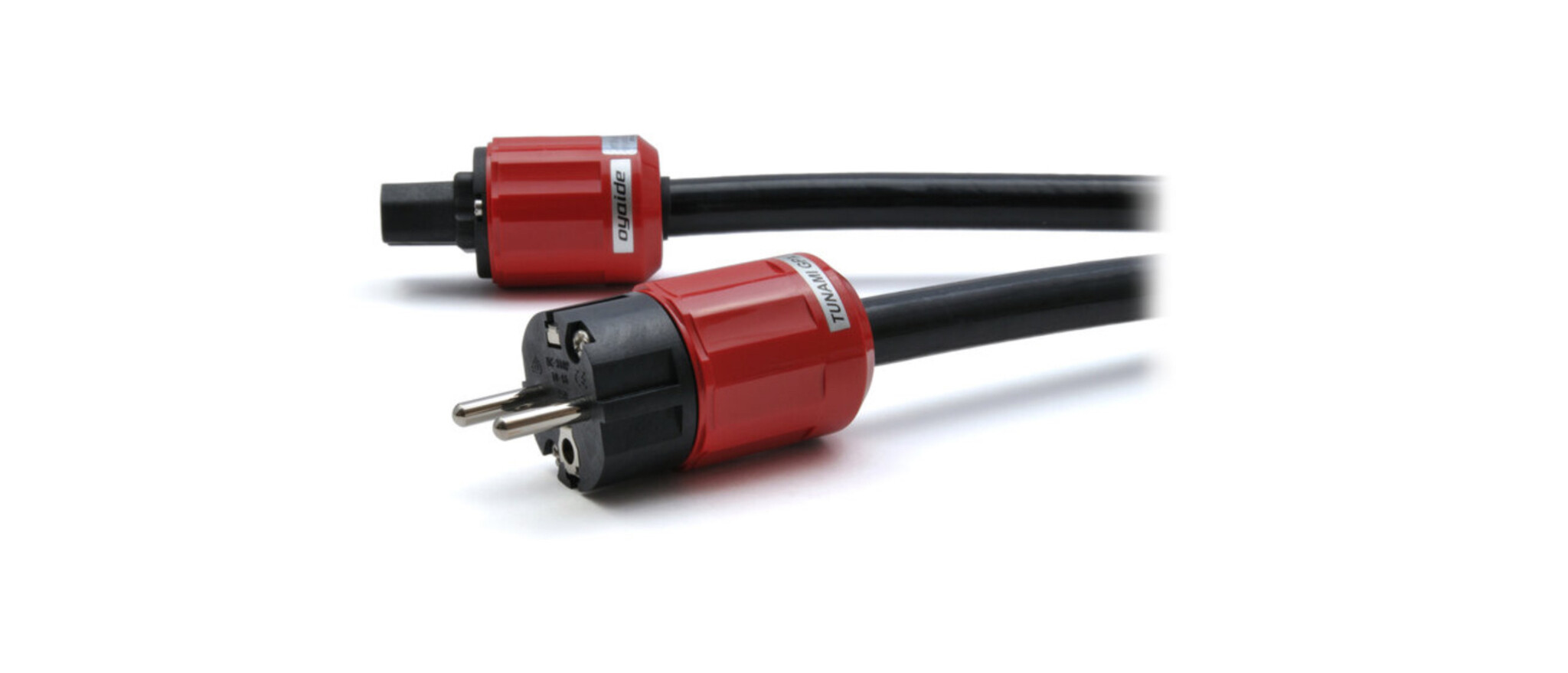 Discover the Power of the Oyaide Tunami-GPXe V2: A High-End Power Cable