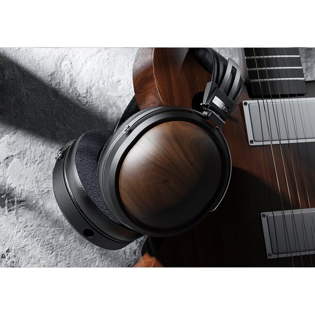 FT1 (Black) | Closed-Back Headphones