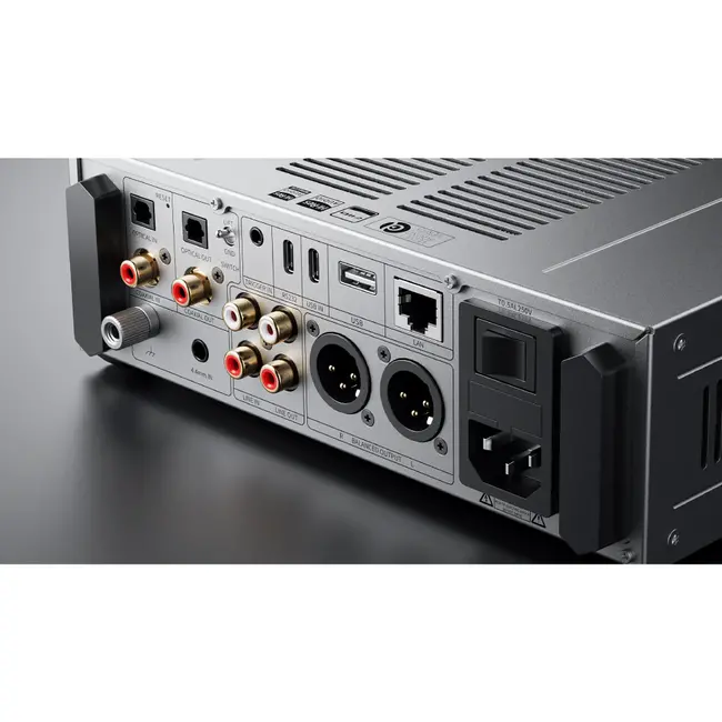 FiiO K17 Desktop DAC & Hoofdtelefoonversterker