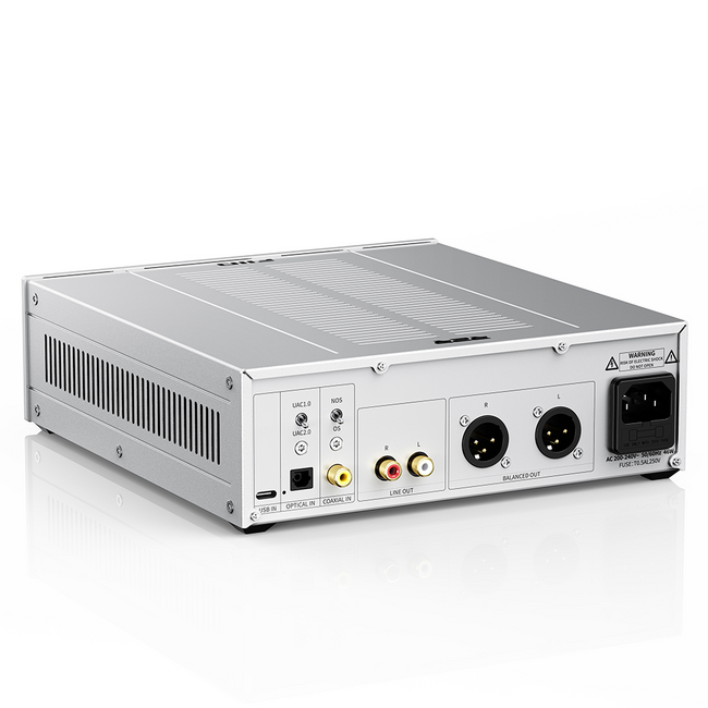 FiiO Warmer R2R DAC mit E88CC-Röhrenbuffer
