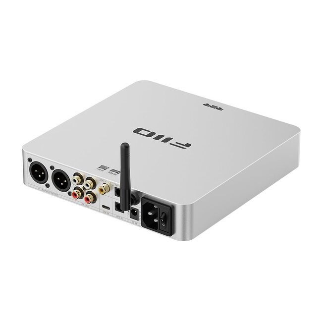 FIIO BR15 R2R Bluetooth audio receiver with R2R DAC