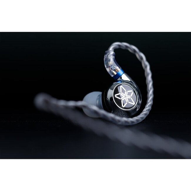 FiiO FH11 hybride IEM – Little Conch in-ear monitor