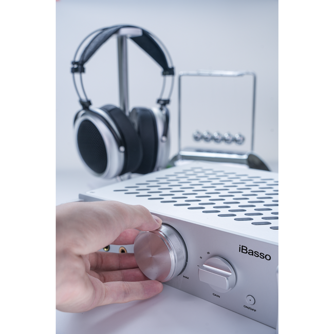 iBasso Kunlun GaN Desktop Kopfhörerverstärker