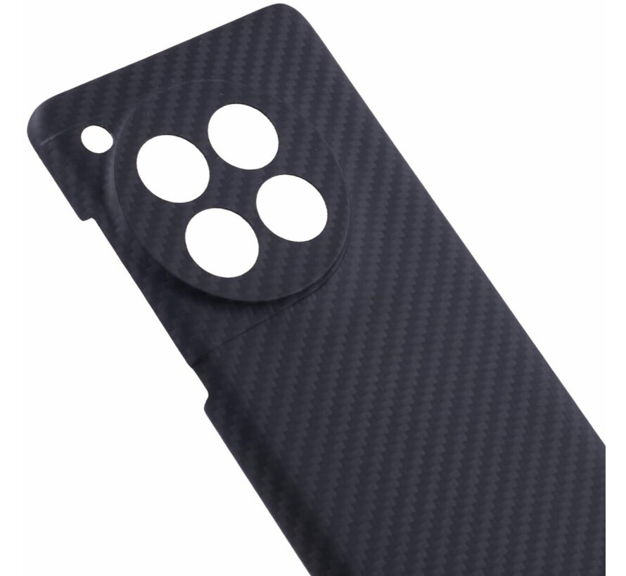 OnePlus 12-Gehäuse aus Kohlefaser