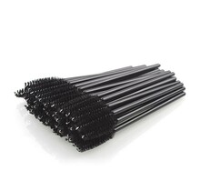 Wimperborsteltjes  black