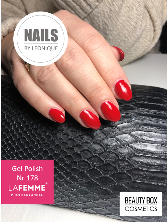 nails by leonique