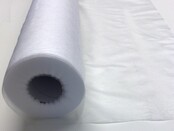 NON WOVEN BEHANDELTAFEL ROL â WEGWERP SPA BED COVER MET PRETAGLIO