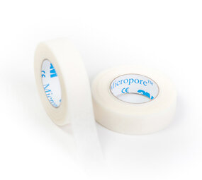 B. B. Cosmetics hypoallergene tape | Wimperextensions | per rol B. B. Cosmetics hypoallergene tape | Wimperextensions | per rol