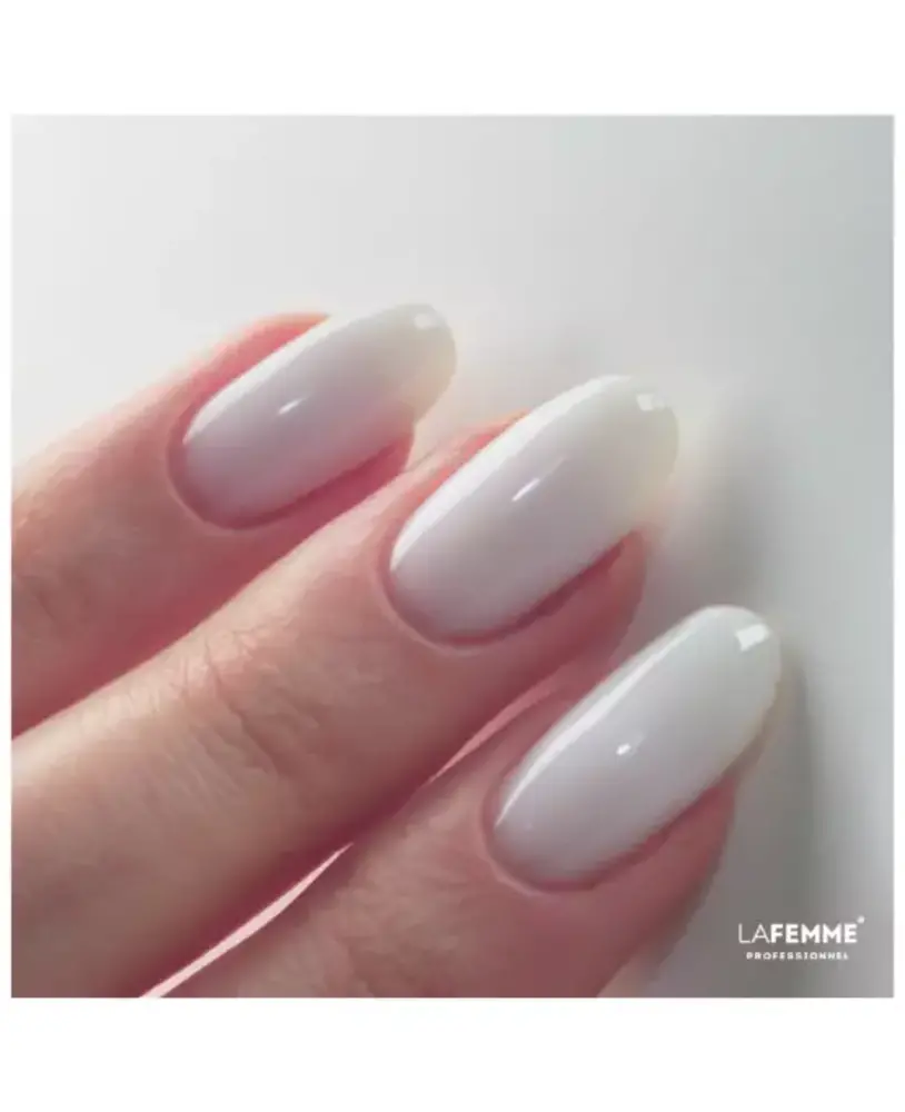 La Femme MILKY WHITE TOP COAT NO WIPE UV&LED 8GR  M001 La Femme MILKY WHITE TOP COAT NO WIPE UV&LED 8GR  M001