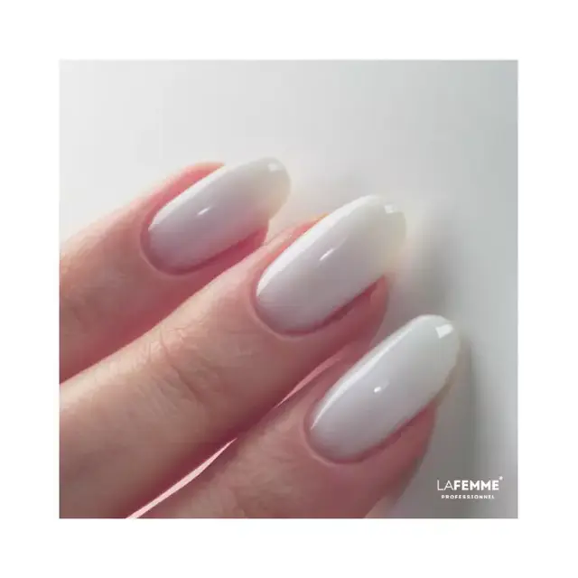 MILKY WHITE TOP COAT NO WIPE UV&LED 8GR  M001
