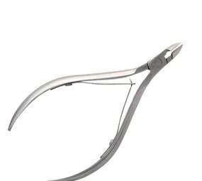 B. B. Cosmetics Solingen nagelriem knipper | Cuticle nippers | Nagelriemschaartje B. B. Cosmetics Solingen nagelriem knipper | Cuticle nippers | Nagelriemschaartje