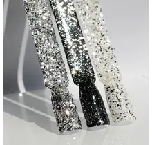 Maansteen nageldecoratie nr. 1