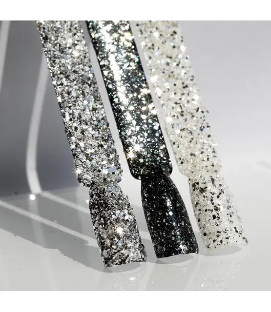 Maansteen nageldecoratie nr. 1