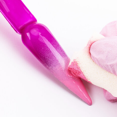 Molly Spons voor ombre en make-up wit 7x5 cm 1 st nr. 4 Molly Spons voor ombre en make-up wit 7x5 cm 1 st nr. 4