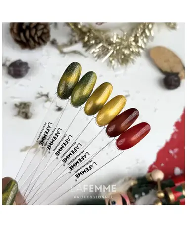 La Femme KIT CAT EYE "MERRY AND BRIGHT" Gel Polish Set - Perfecte Feestnagels La Femme KIT CAT EYE "MERRY AND BRIGHT" Gel Polish Set - Perfecte Feestnagels