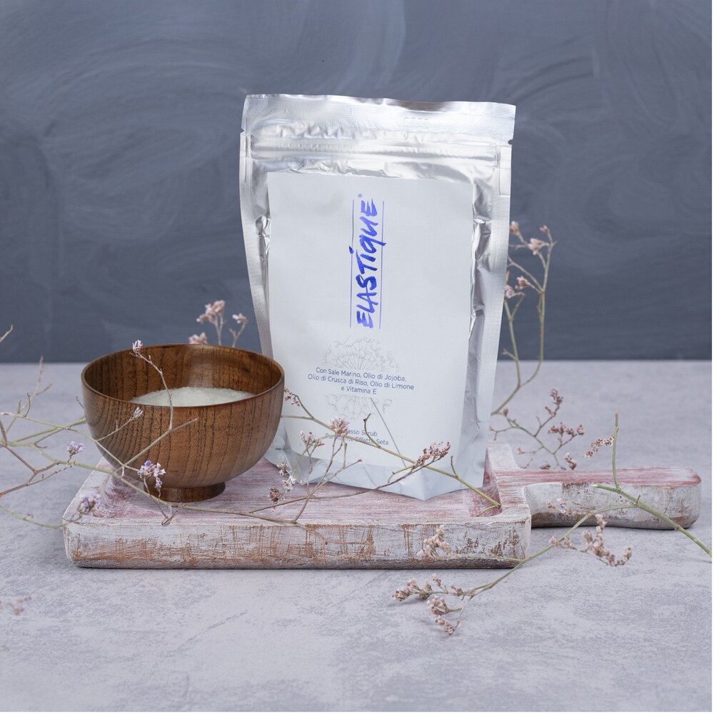 Holiday Elastique Thalasso Scrub – Exfoliërende Lichaamsscrub met Zeezout en Oliën Holiday Elastique Thalasso Scrub – Exfoliërende Lichaamsscrub met Zeezout en Oliën