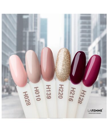 La Femme Gel Polish UV-LED 8 gr. /220 - Bellatrix La Femme Gel Polish UV-LED 8 gr. /220 - Bellatrix