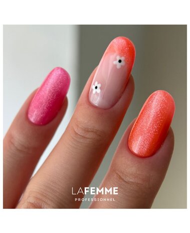 La Femme La Femme Cat Eye UV&LED Gel Polish 8gr – Z045 Sunset Fever La Femme La Femme Cat Eye UV&LED Gel Polish 8gr – Z045 Sunset Fever