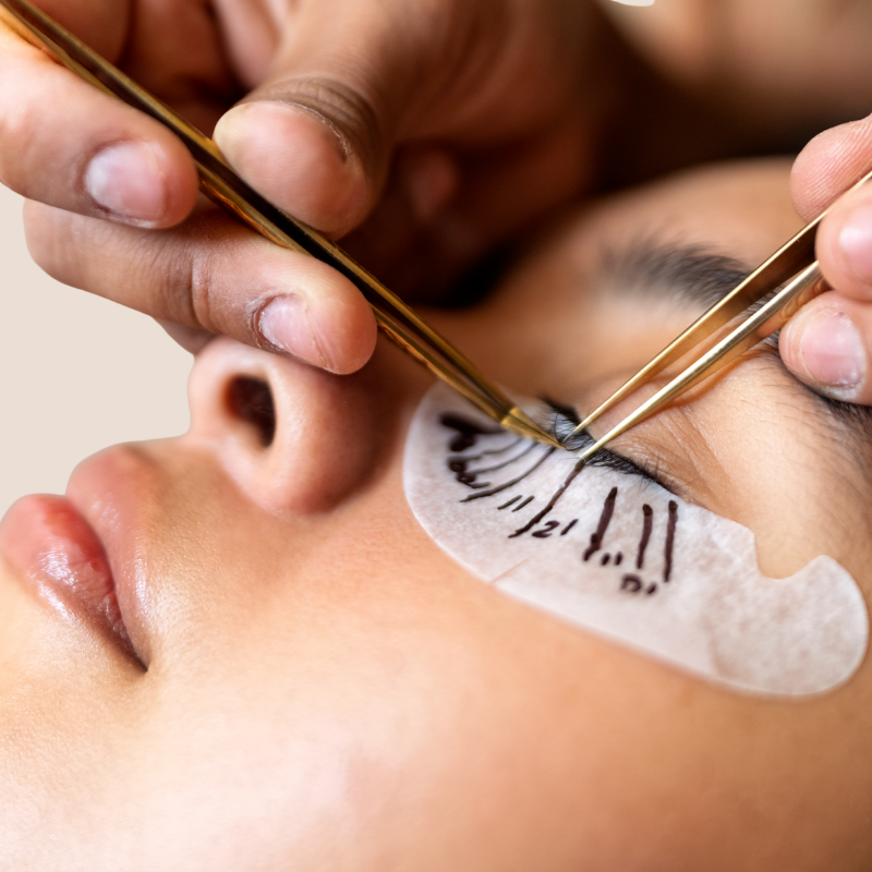 Wimpers verven en liften