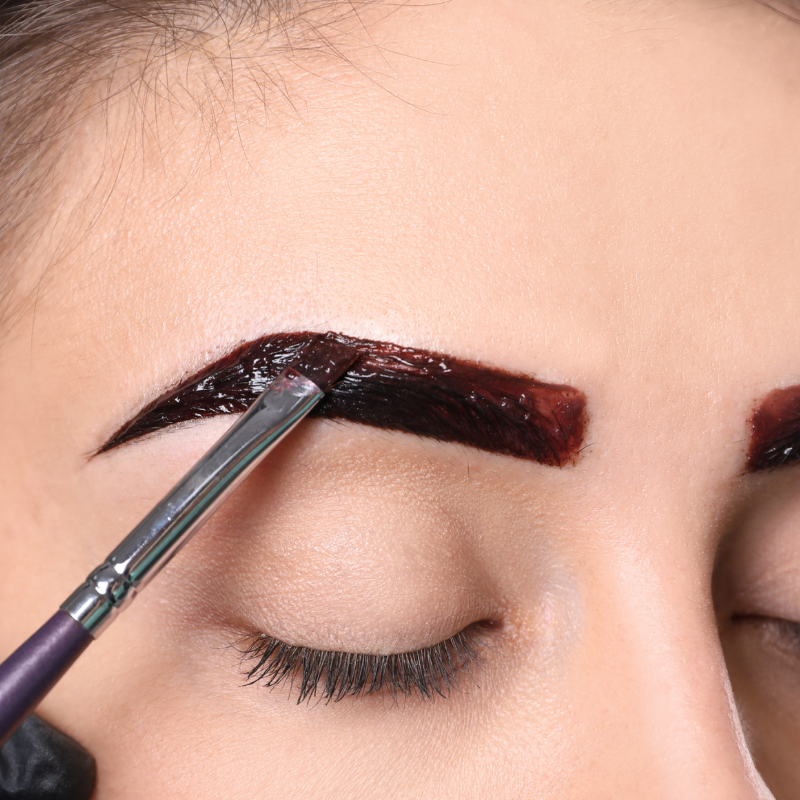 Brows – brow lamination, henna en styling