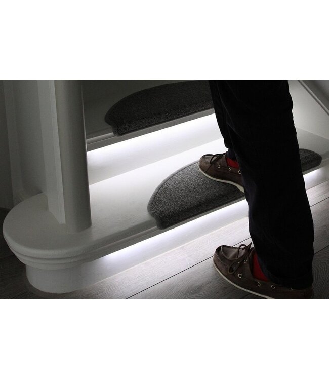Complete Set LED Trapverlichting - 10CM - 60 Leds/M - 4000K Neutraal Wit