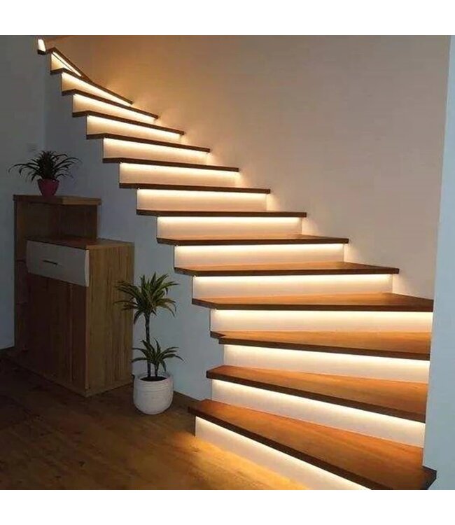 Complete Set LED Trapverlichting - 20CM - 60 Leds/M - 6000K Daglicht Wit
