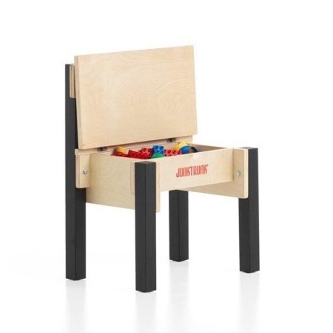 Kinderstuhl mit Stauraum