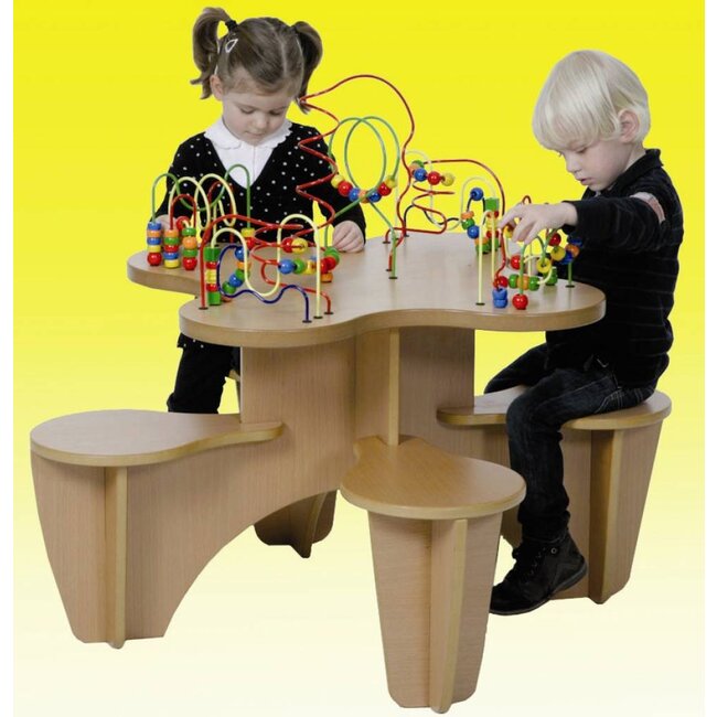 Joy-Toy Motorikwürfel Tisch groß mit 4 Stühlen