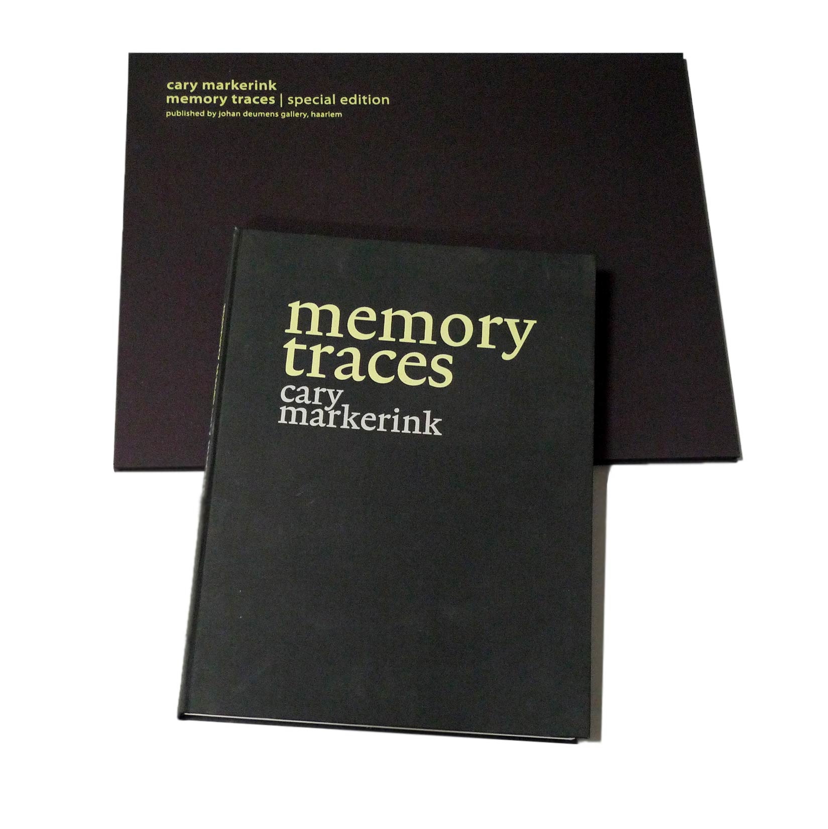 Fotoboek Memory traces Cary Markerink - SE