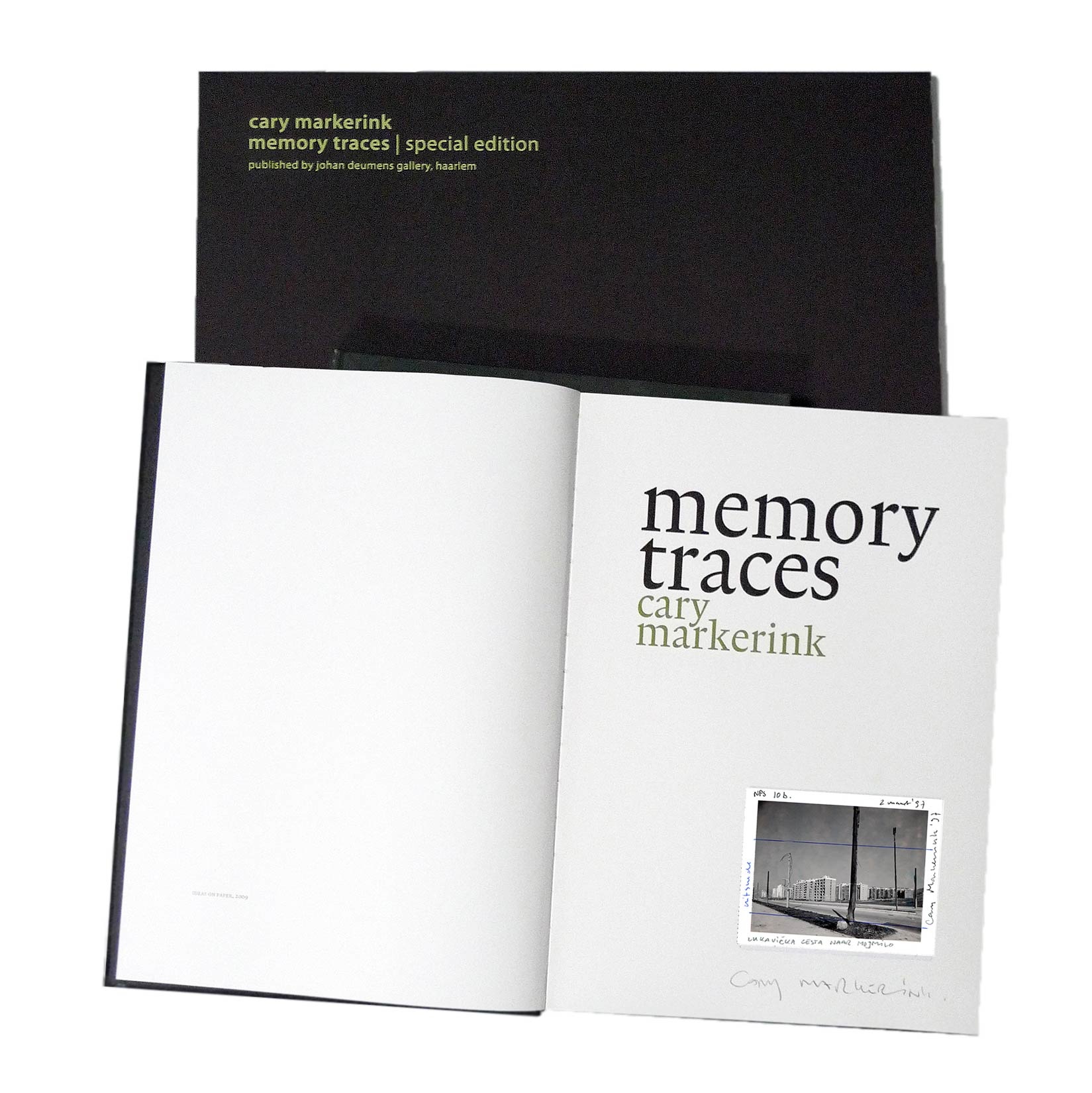 Fotoboek Memory traces Cary Markerink - SE