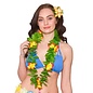Mooie Hawaii slinger met groene blaadjes en gele bloemen
